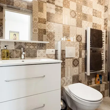 아파트 Chic Centre Au Calme Vue Colline